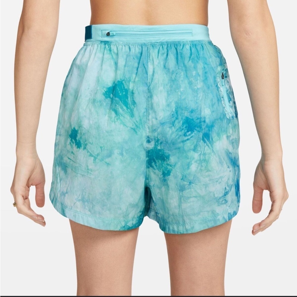 Nike Repel Dri-Fit Trail Running Blue Tie Dye Shorts Size Large - Picture 2 of 12